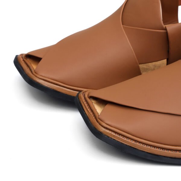 LUXURY MATTE GOLDEN ROUNDSHAPE PESHAWARI CHAPPAL